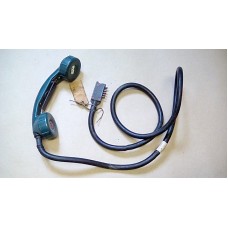 LARKSPUR MANPACK RADIO HANDSET AND HARNESS RAIL TYPE 5 PIN PLUG.